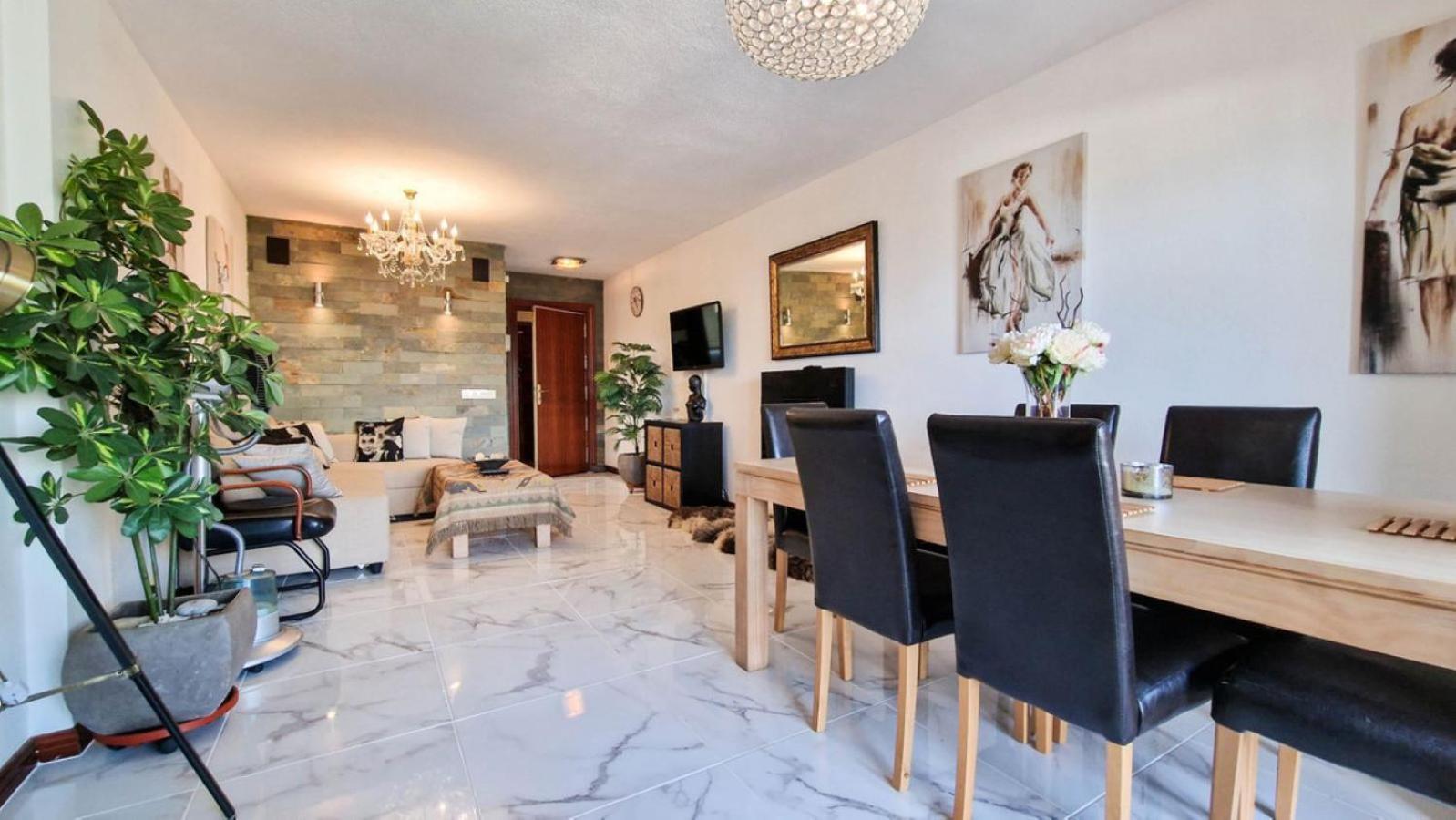 Duquesa Port Apartment มานิลบา ภายนอก รูปภาพ